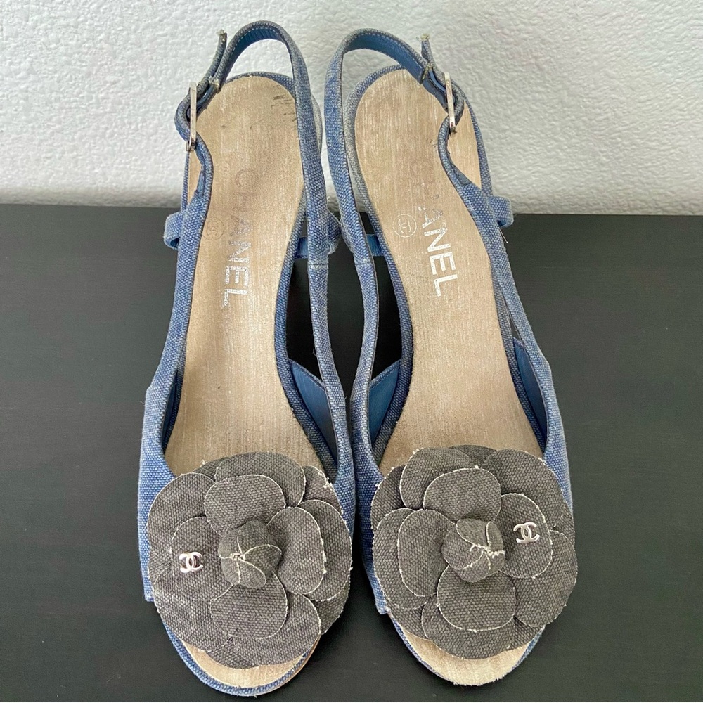 CHANEL Denim Camellia CC Logo Sandals Heels Open Toe Slingback 37.5 - Picture 2 of 16